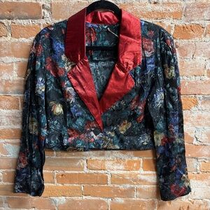 Vintage Floral Tapestry Printed Cropped Blazer Black & Red Women’s Small